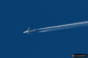 N781AN Boeing 777-223(ER) American Airlines